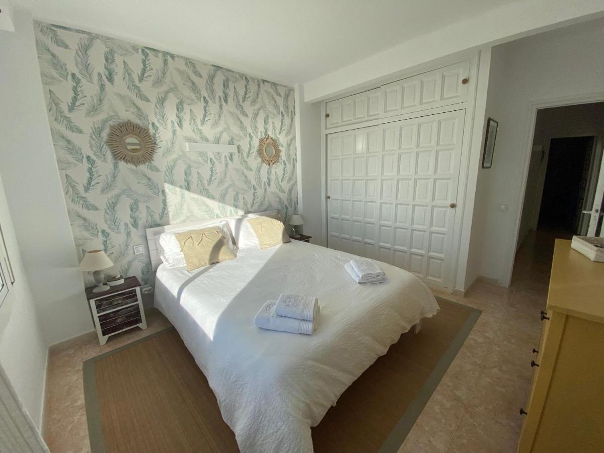 Casa 24 Appartement Roda de Bará Buitenkant foto