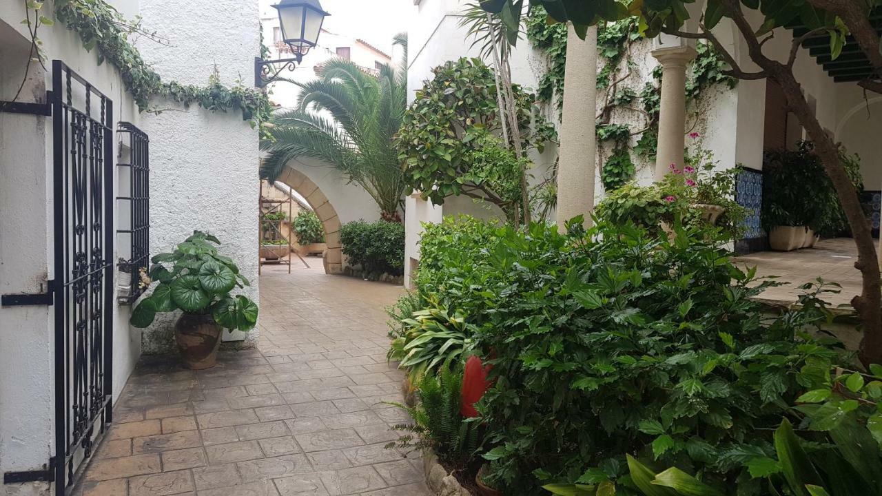 Casa 24 Appartement Roda de Bará Buitenkant foto